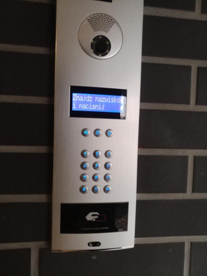 Luksusowy Gaj Apartament By Apartamenty Na Dni Wrocław Exteriör bild