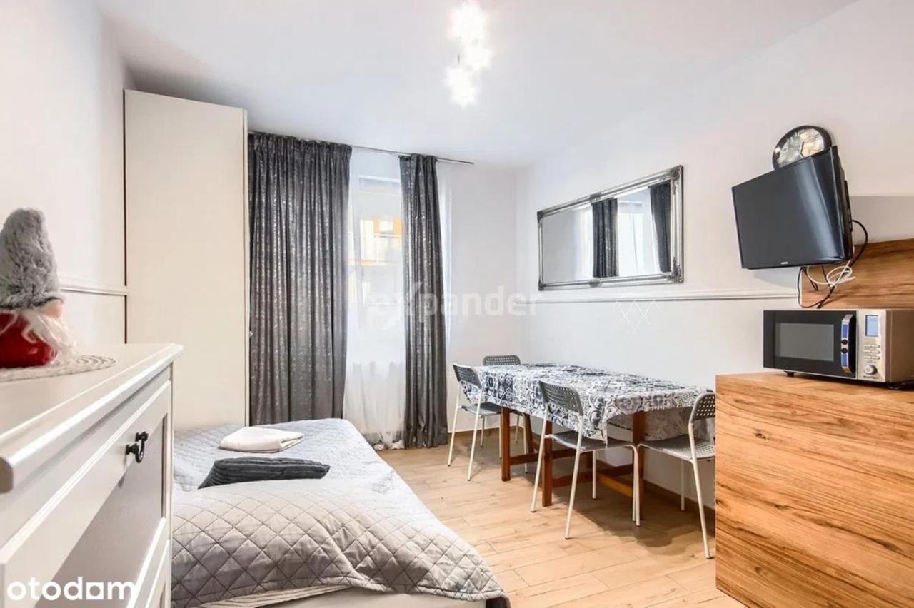 Luksusowy Gaj Apartament By Apartamenty Na Dni Wrocław Exteriör bild