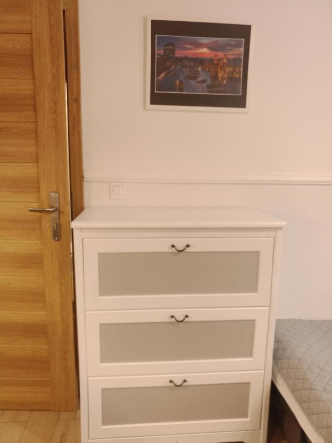 Luksusowy Gaj Apartament By Apartamenty Na Dni Wrocław Exteriör bild