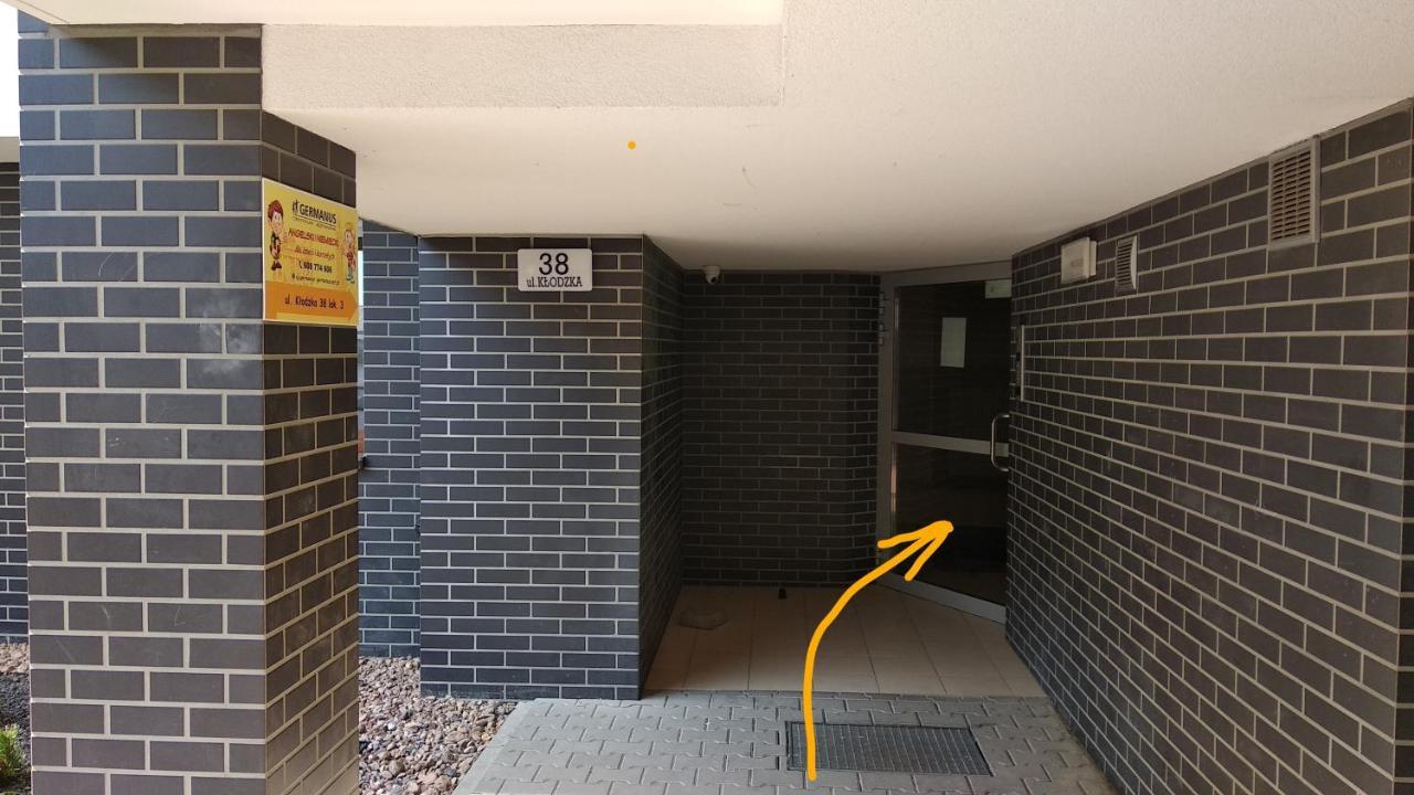 Luksusowy Gaj Apartament By Apartamenty Na Dni Wrocław Exteriör bild